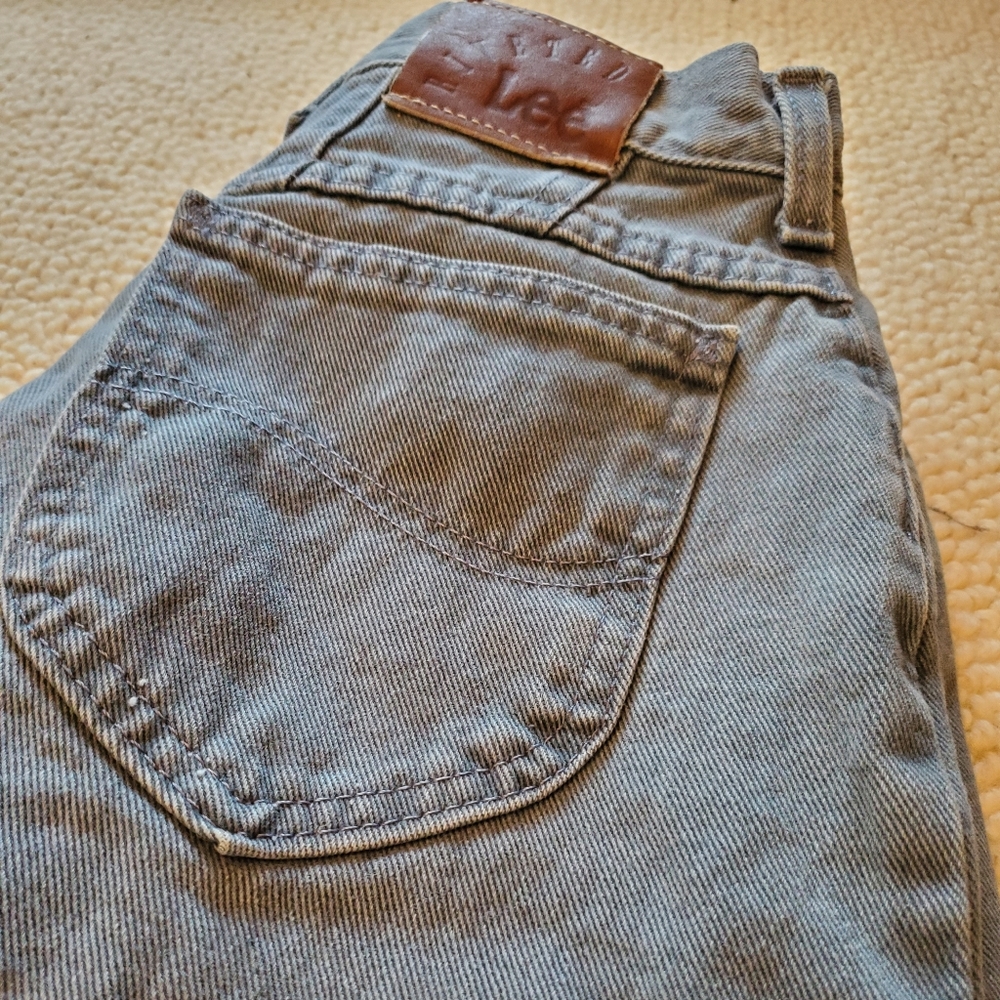 Lee Riveted Jeans - Picture 2 of 5